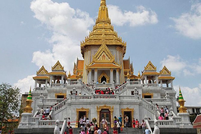 Private Tour: Damnoen Saduak Floating Market and Bangkok City Temples - Wat Benchamabophit: the Marble Temple’s look is the lesson