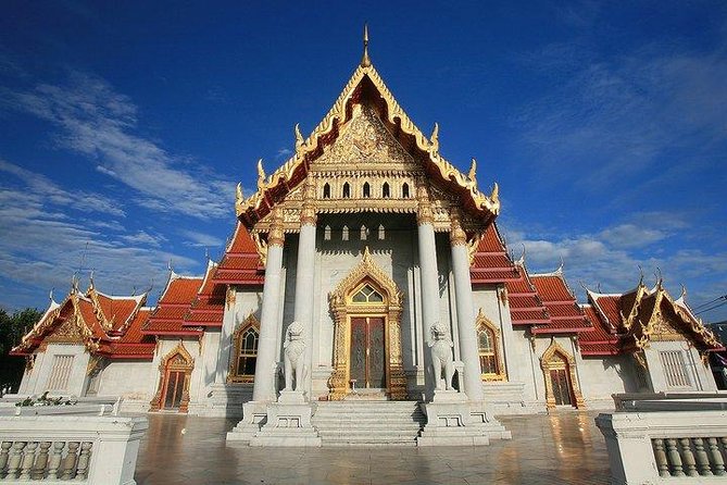 Private Tour: Damnoen Saduak Floating Market and Bangkok City Temples - The countryside stops that make the market feel less like a theme park