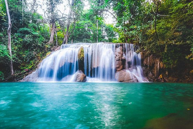 Private Tour: Death Railway, Hellfire Pass and Erawan Waterfall - Hellfire Pass Interpretive Centre: walking into the cutting and its meaning
