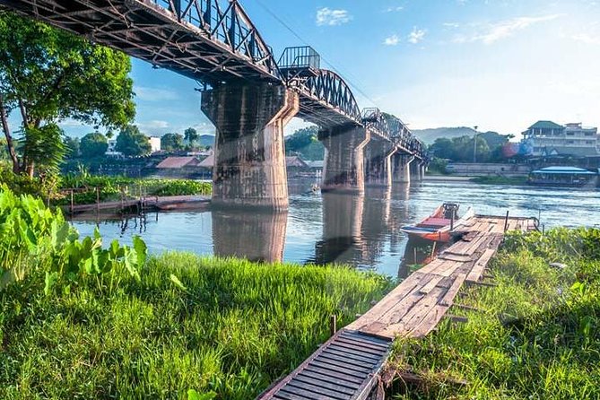 Private Tour: Floating Markets and Bridge on River Kwai Day Trip from Bangkok - The included river cruise vs. the optional market boat ride