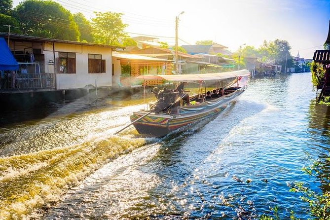 Private Tour: Floating Markets and Bridge on River Kwai Day Trip from Bangkok - Visiting the River Kwai Bridge: forget the movie expectations