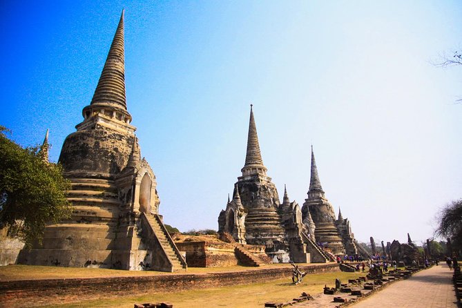 Private Tour: Full Day Ancient City of Ayutthaya and Lopburi - Lunch at a local restaurant: fuel that keeps you moving