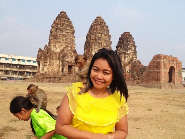 Private tour to Ayutthaya and Lopburi Monkey Temple (from Bangkok) - Ayutthaya temple stops: from Golden Mount to the grand bronze Buddha