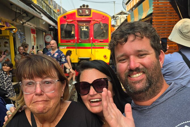 Private Tour to Maeklong Railway Market and Floating Market - Price and value: is $125 per person worth it?