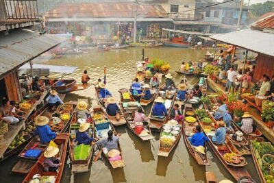 Private Tour to Maeklong Train Market and Floating Market - Your day starts in Bangkok, not in the countryside