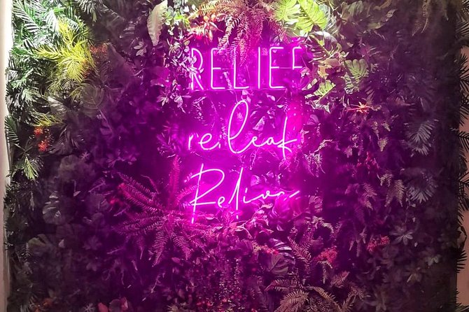 re:leaf spa and massage - Re:Leaf Spa & Massage in Sukhumvit: plant-wall calm in Bangkok