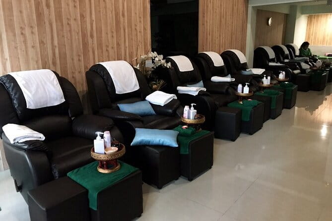 Rest And Relax Massage - Foot Massage in Sukhumvit, Bangkok - How to get what you want from the therapist (practical tips)