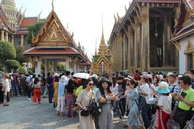 Royal Palace Bangkok Entrance Ticket with Hotel Pick Up - Hotel Pickup and Royal Palace Ticket Bundle: Value and Trade-offs