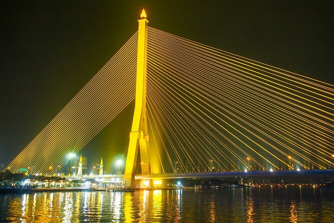 Royal Princess Cruise - Sunset Program on Chao Phraya River, Bangkok - Boarding at Asiatique The Riverfront: easy to find, but arrive early
