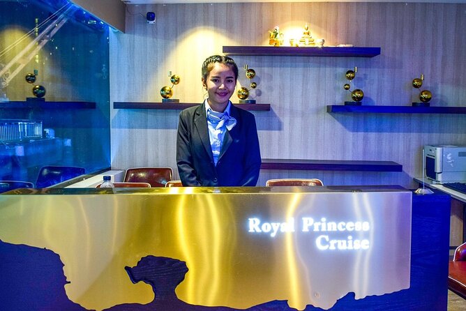 Royal Princess Cruise - Sunset Program on Chao Phraya River, Bangkok - Value check: how $30.58 stacks up for dinner + music + sights