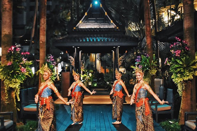 Shangri-La Hotel's Salathip Thai Restaurant Experience - Key things that make Salathip worth your evening