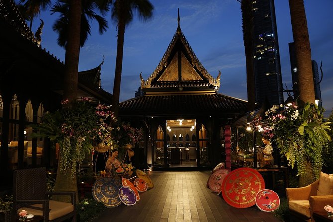Shangri-La Hotel's Salathip Thai Restaurant Experience - Who this experience is best for