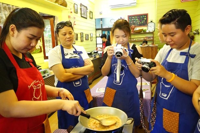 Sompong Thai Cooking School: Hands-On Culinary Experience - Logistics that can trip you up (and how to handle them)