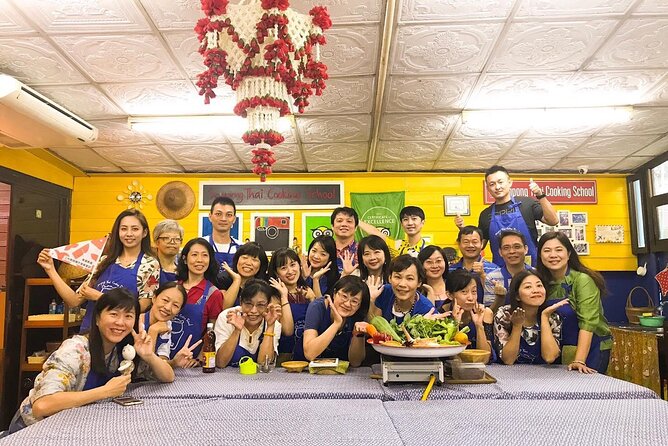 Sompong Thai Cooking School in Bangkok - Market Morning at Sompong Thai: Picking Ingredients Like You Mean It