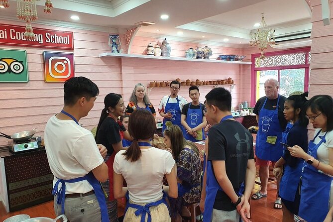Sompong Thai Cooking School in Bangkok - Where You Meet and What to Expect on Arrival