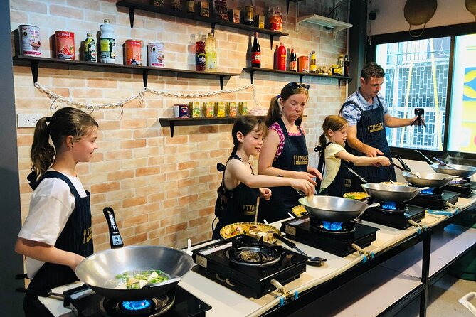 Thai cooking class experience in Bangkok with Tingly Thai cooking school - Morning market tour at 08:30: learning ingredients, not just shopping