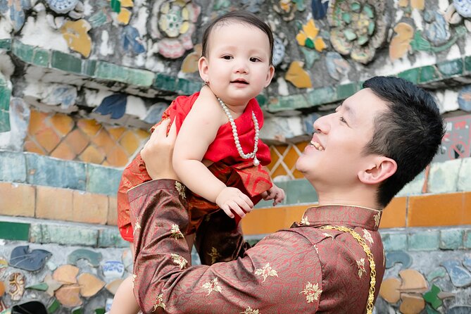 Thai Costume Photography at Wat Arun/Pho Temple: Bangkok - The photo deal: hundreds of originals plus edited images