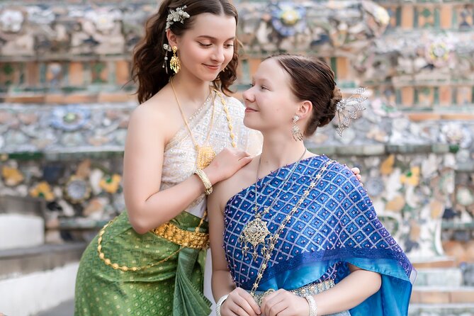 Thai Costume Photography at Wat Arun/Pho Temple: Bangkok - Value for money: is $77.80 per person a good deal?