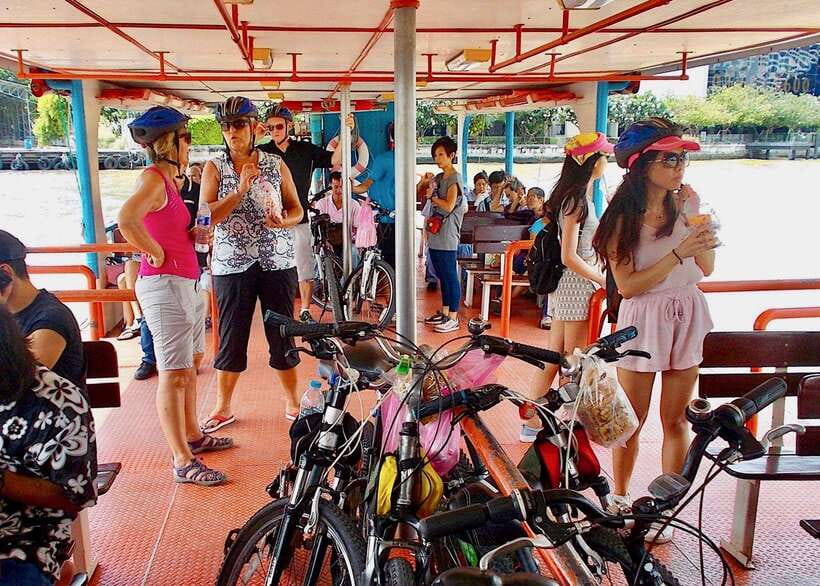 Thai culture and Bangkok local life guided bike tour - The rhythm of the route: photos, short breaks, and river time