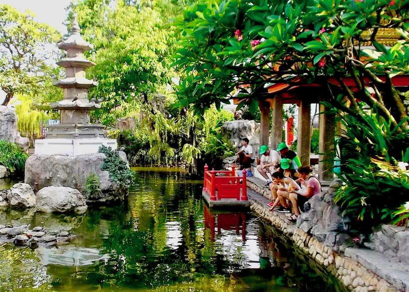 Thai culture and Bangkok local life guided bike tour - Price and value: why $41 can be a bargain here