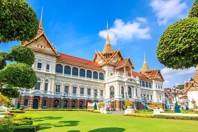 The Grand Palace, Wat Phra Kaew, Wat Pho Tour with Massage option - Wat Phra Kaew (Emerald Buddha Temple): Jade, Gold, and Rules