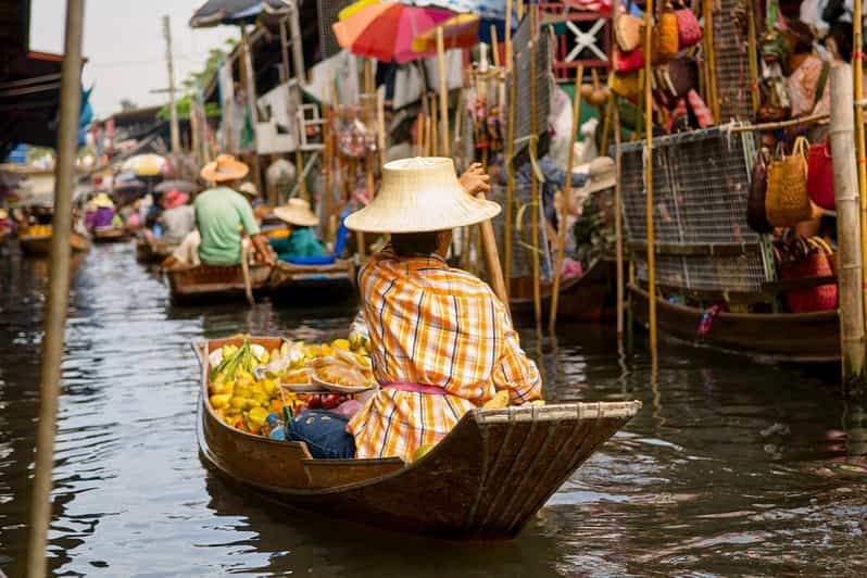 The Old Siam: Damnoen Saduak and Maeklong Railway Market - The train ride to Maeklong: short, hot, and part of the point