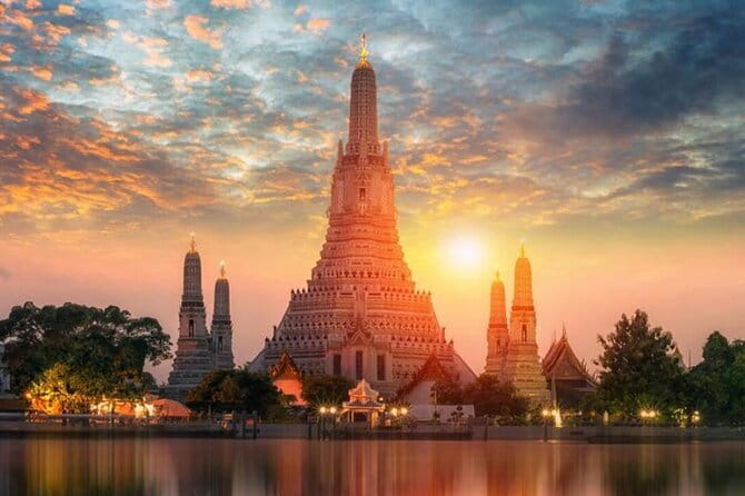 Three Temple River Cruise with Wat Pho, Wat Arun and Wat Rakhang - Wat Rakhang (Temple of the Bells): the calmer pause
