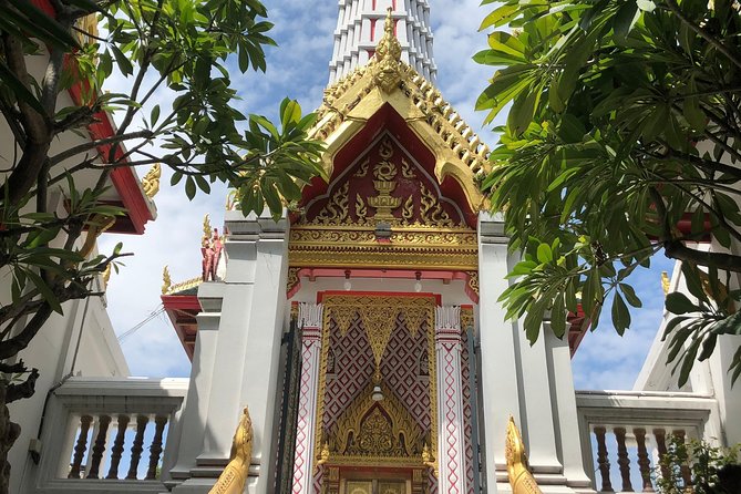 Top Highlight Bangkok Sights. Walking tour with Fun Local Guide! - Optional Grand Palace: when adding it makes sense