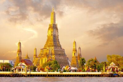 Top Sights of Bangkok: Special Half-Day Tour - The drive-by culture: Chinatown, Indian town, and Pak Khlong Talat