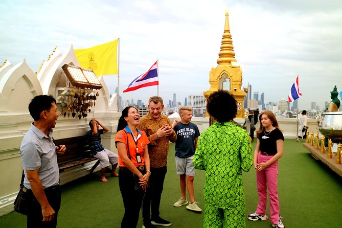 Tuk Tuk Bangkok Private Tour: WW2 Pad Thai, 360-Viewpoint, Chinatown (Pickup) - Thipsamai WW2 Pad Thai: dinner that fits the route