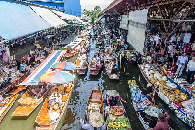 Unique Bangkok Markets: Train Market & Floating Market Adventure - The longtail boat ride: canal views with real local pace