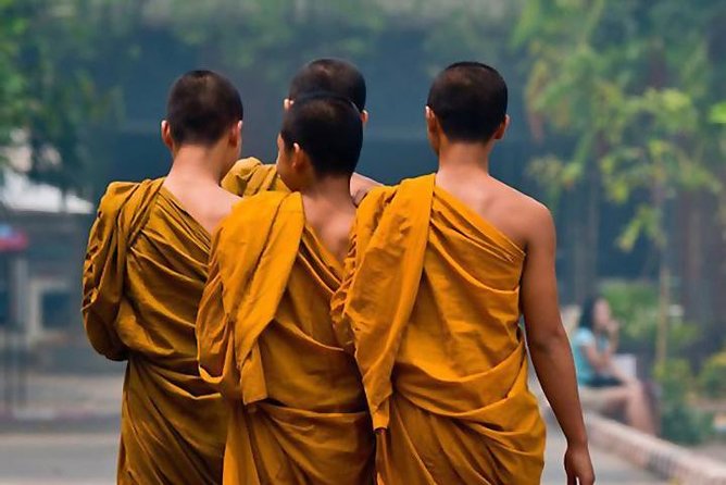 Visit temples in and around Bangkok with a former monk of 10 years - Key things that make this tour worth your time