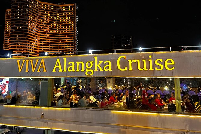 VIVA Alangka River Cruise: Dining & Cabaret Delight - Boarding at Asiatique can be the chaotic part