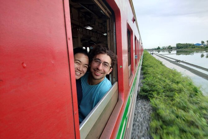 Wheelchair & Luxury Tour to Floating & Railway Markets - Private, luxury transport and guides like Tip, MK, Lin, and Nok Jason