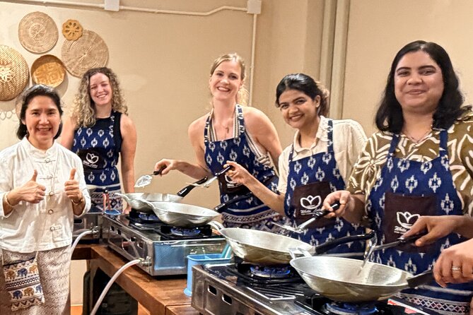 White Lotus Thai Cooking Class in Bangkok - Pak Khlong Flower Talat: Your Ingredient Clues Before the Stove