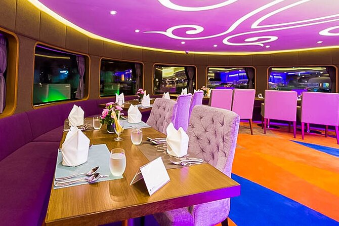 Wonderful Pearl: Evening Dinner Cruise on Chao Phraya River - Buffet dinner on the Grand Pearl: what to eat and how to pace it
